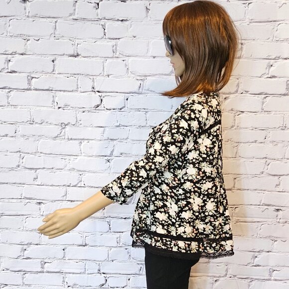ANTHROPOLOGIE - Maeve Boho black floral blouse with cutout detailing - Picture 8 of 10